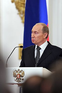 Президент России Владимир Путин был недоволен тем, как страна развивалась восемь лет до него. Загружается с сайта Ъ