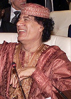 Рассчитывать на стратегическое партнерство с Триполи России вряд ли стоит: ливийский лидер Муаммар Каддафи любит привлечь многих партнеров, а потом играть на их интересах. Загружается с сайта Ъ