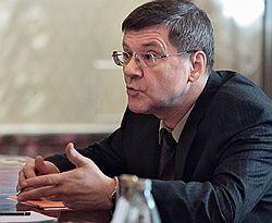 Генеральный прокурор России Юрий Чайка. Загружается с сайта Ъ