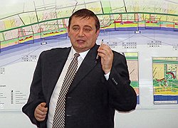 Анатолий Пахомов стал четвертым главой Сочи за последний год. Загружается с сайта Ъ
