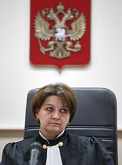 Квалификационная коллегия решила, что Елена Ярлыкова не может уйти из судей по собственному желанию. Фото: Дмитрий Лекай/Коммерсантъ. Загружается с сайта Ъ