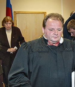 Судья Евгений Зубов увидел то, чего не было, и прочитал то, чего не писали. Загружается с сайта Ъ